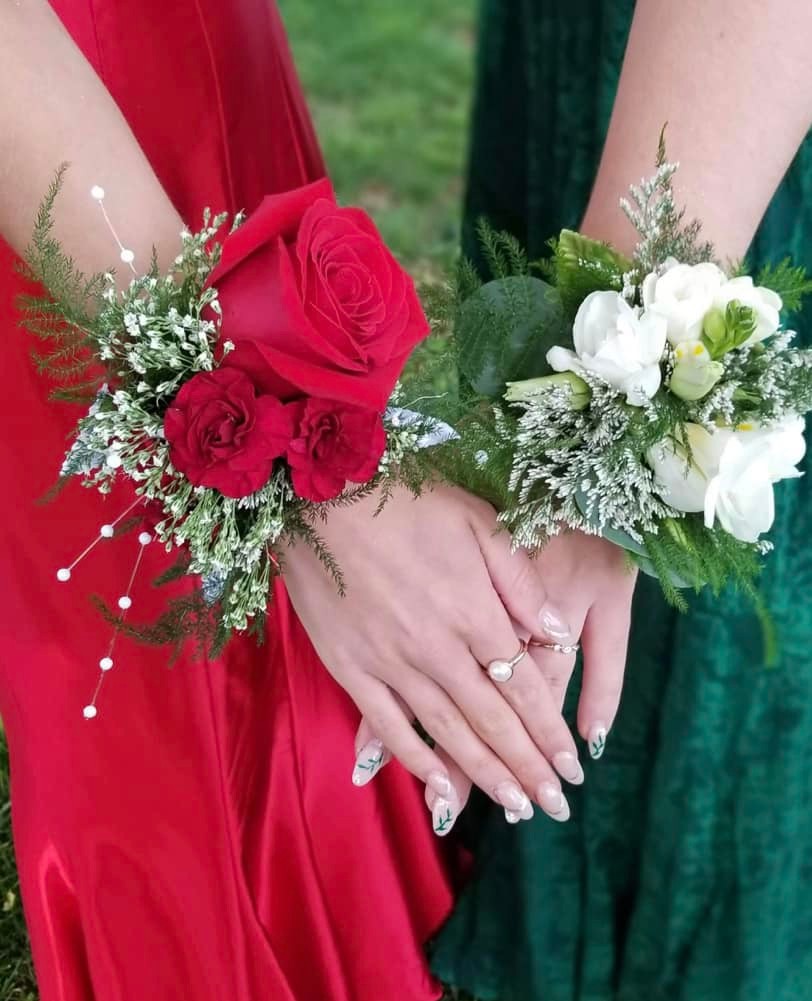 Wrist Corsage Wrist Corsage